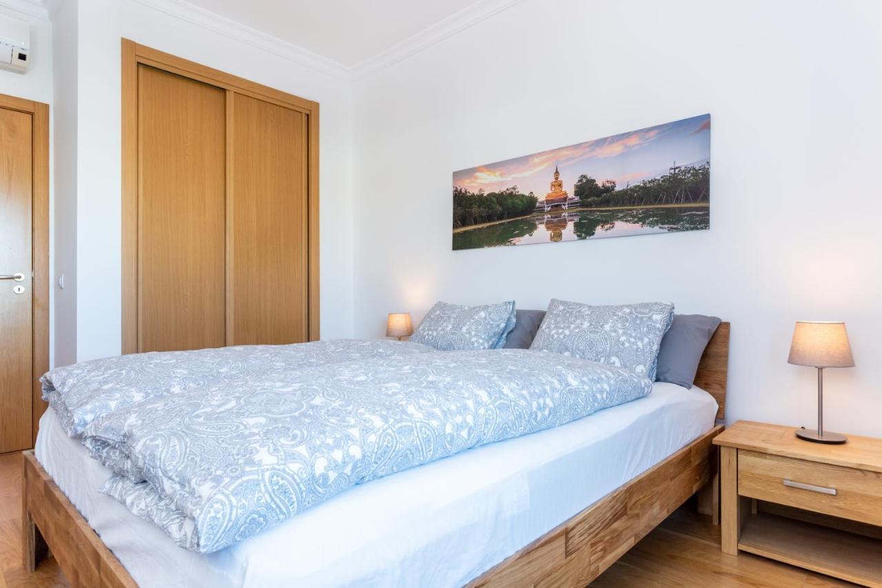 Sacha'S Sweet Home, Lovely 2 Bedroom Apartment, Walking Distance To Town, Beach And Marina Lagos Bagian luar foto