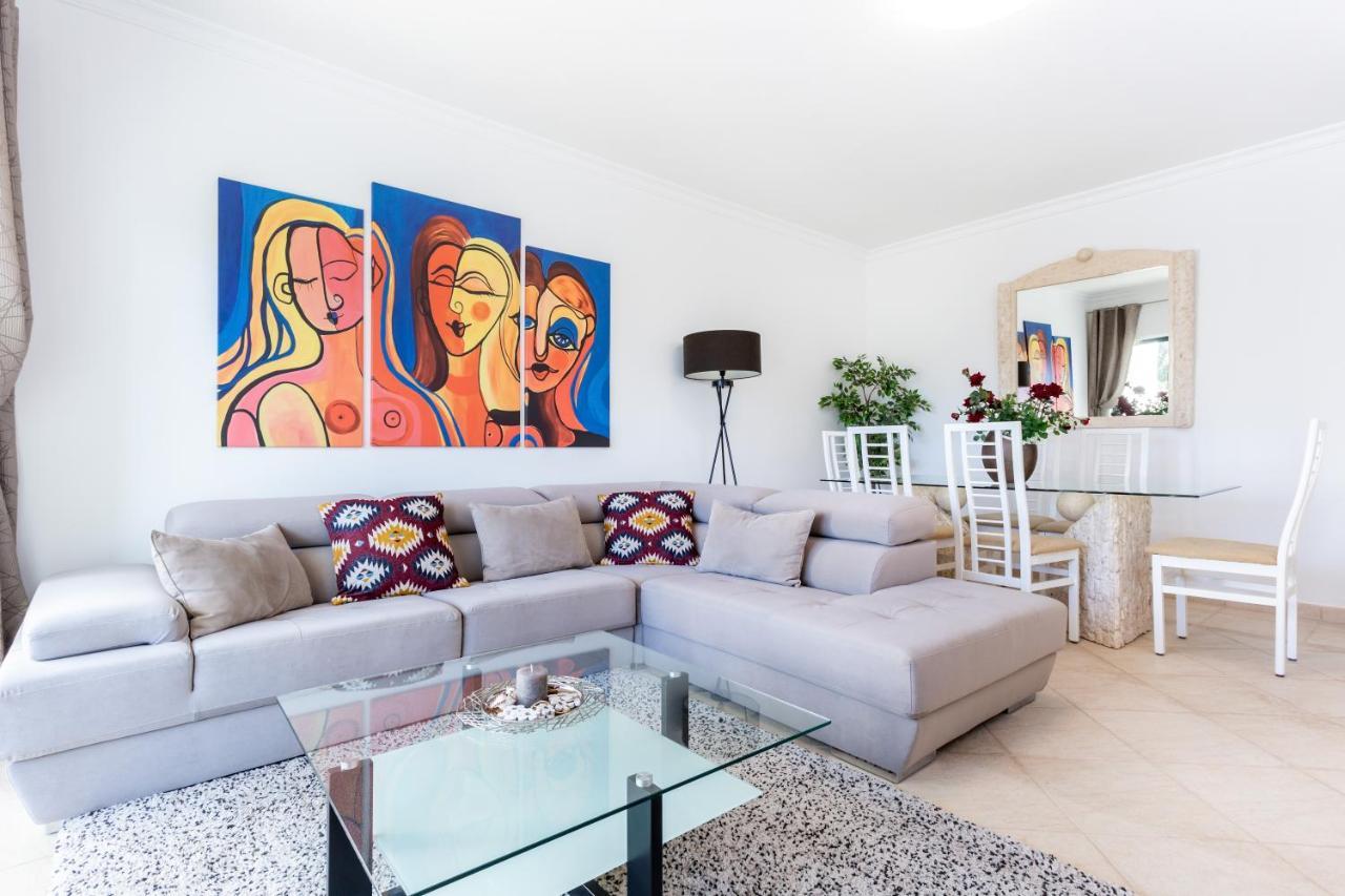 Sacha'S Sweet Home, Lovely 2 Bedroom Apartment, Walking Distance To Town, Beach And Marina Lagos Bagian luar foto