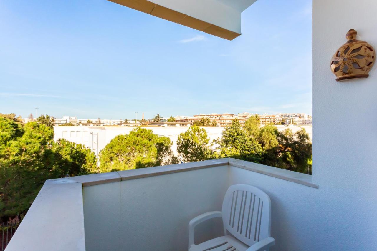 Sacha'S Sweet Home, Lovely 2 Bedroom Apartment, Walking Distance To Town, Beach And Marina Lagos Bagian luar foto